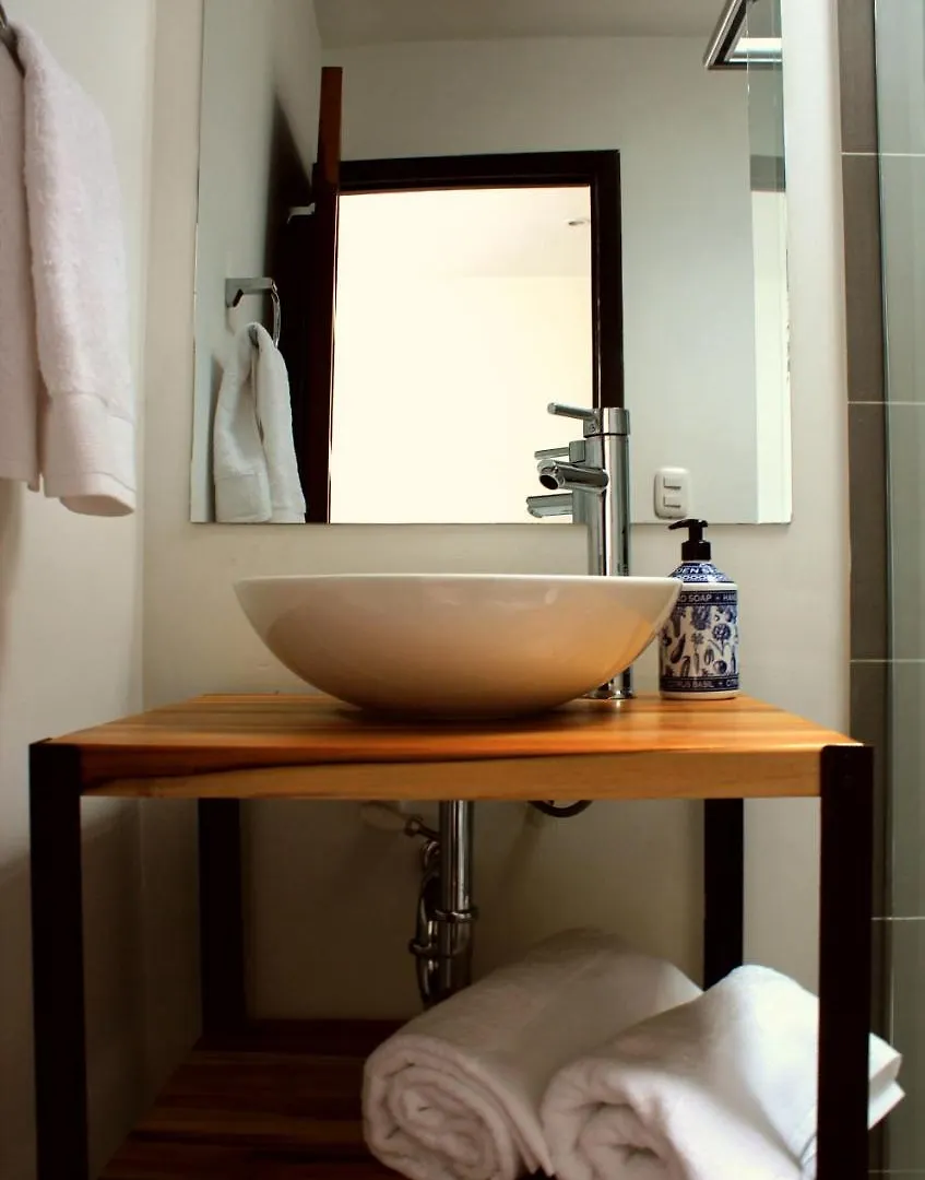 Bed & Breakfast Magdalena Guest House Bogota Colombia