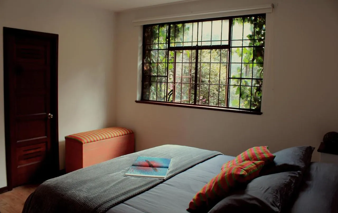 Bed & Breakfast Magdalena Guest House Bogota